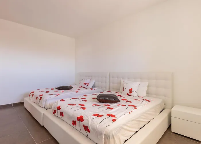 Malta - Panoramic Penthouse Sliema