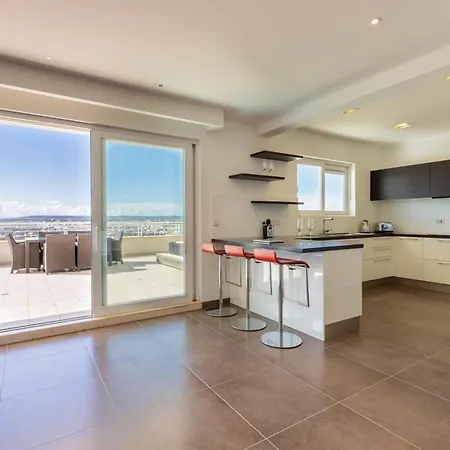 Malta - Panoramic Penthouse Apartment *