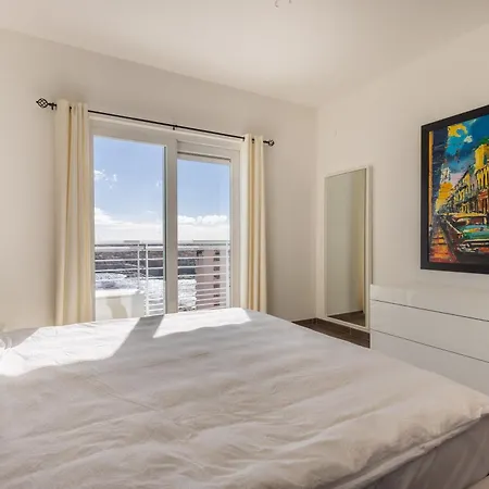 Malta - Panoramic Penthouse Apartment Sliema